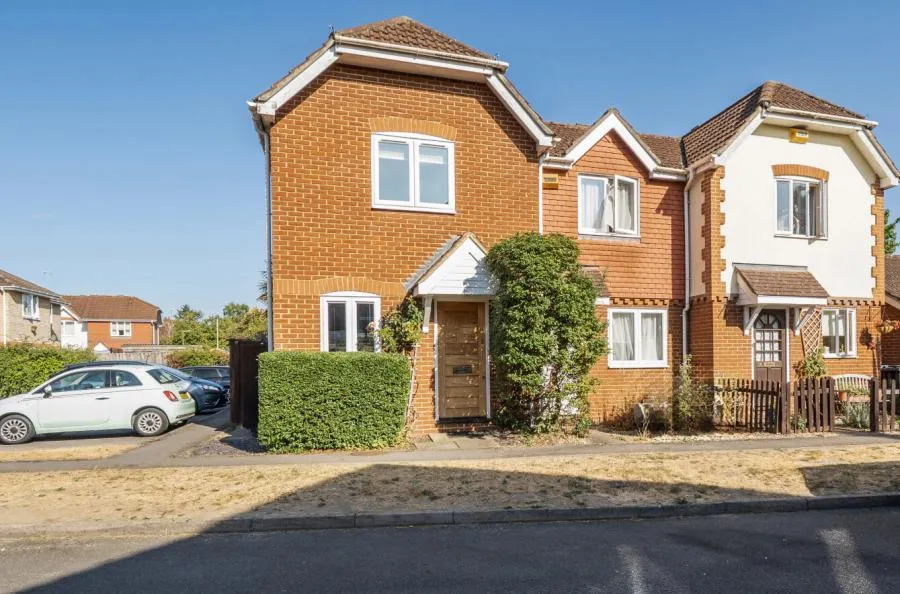 Old School Place, Woking, GU22, photo 14