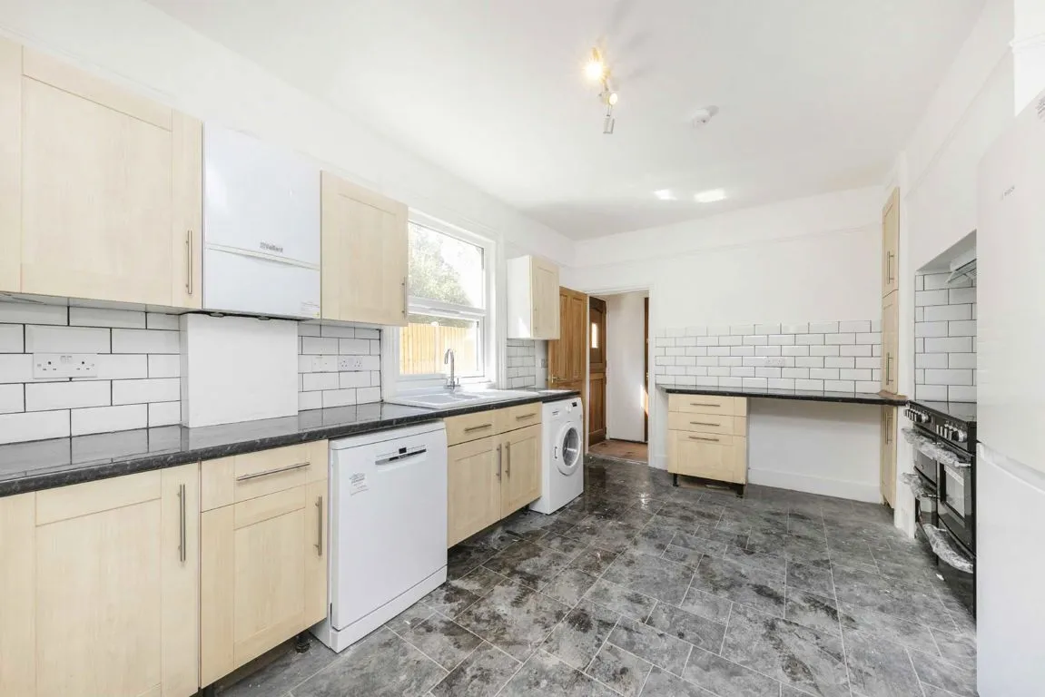 Madeira Road, SW16, photo 3