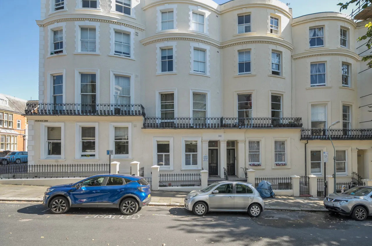 flat for sale, Brunswick Road, Hove, BN3