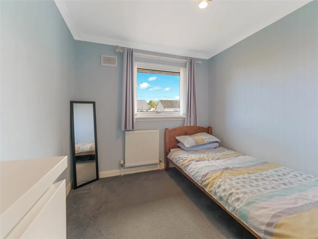 Kintyre Gardens, Kirkintilloch, G66, photo 14