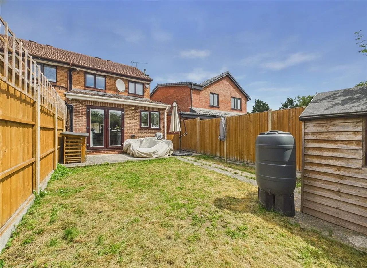 Greystoke Drive, Ruislip, Middlesex, HA4 7YL, photo 7
