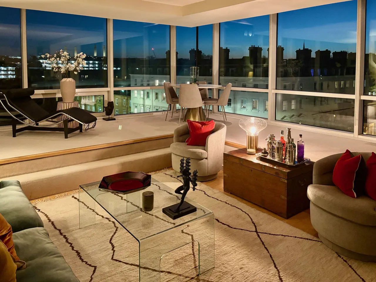 29 The Panoramic, 152 Grosvenor Road, London, photo 10