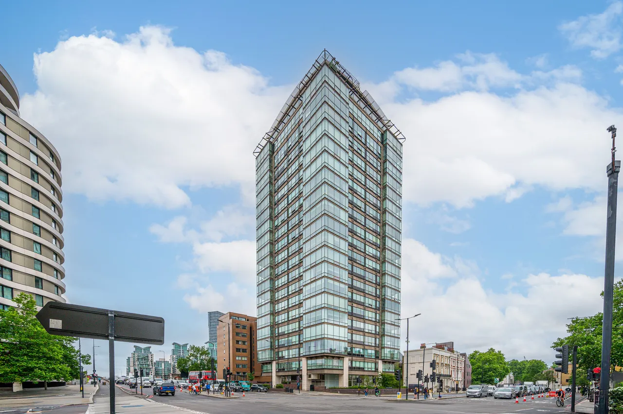 29 The Panoramic, 152 Grosvenor Road, London, photo 8