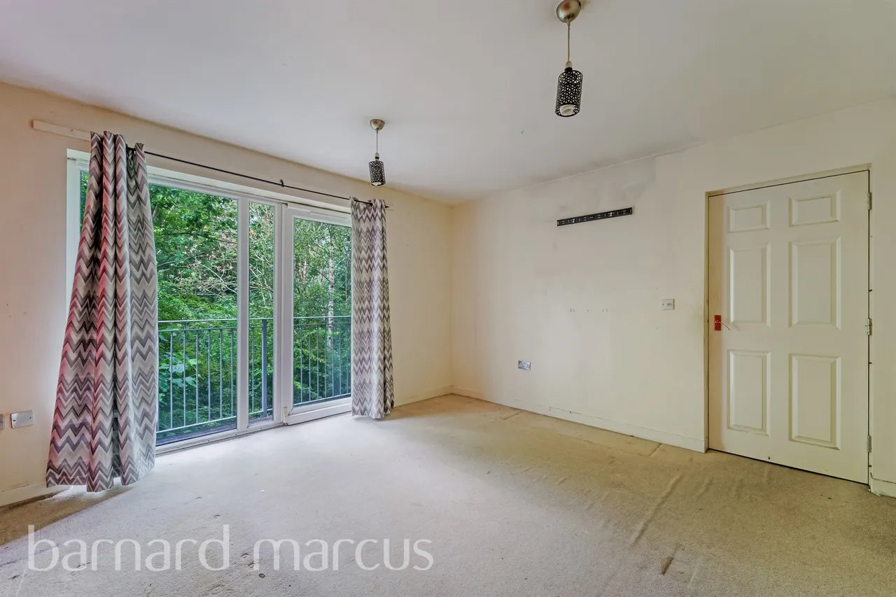 Corfe Close, Whitton, TW4, photo 4