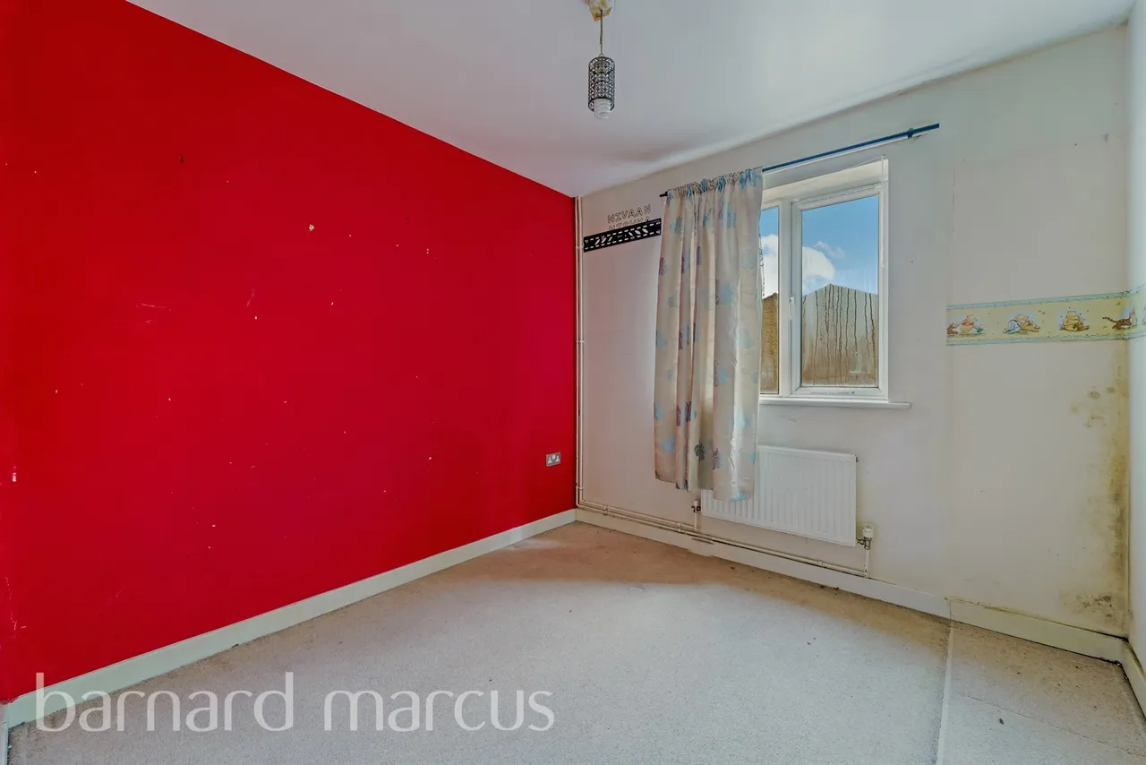 Corfe Close, Whitton, TW4, photo 7