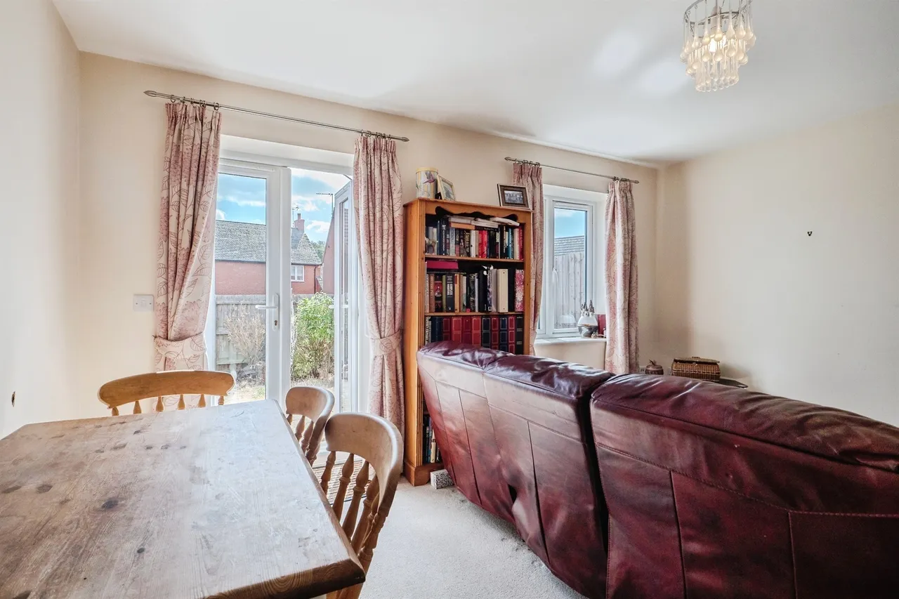 Highland Drive, Loughborough, photo 9