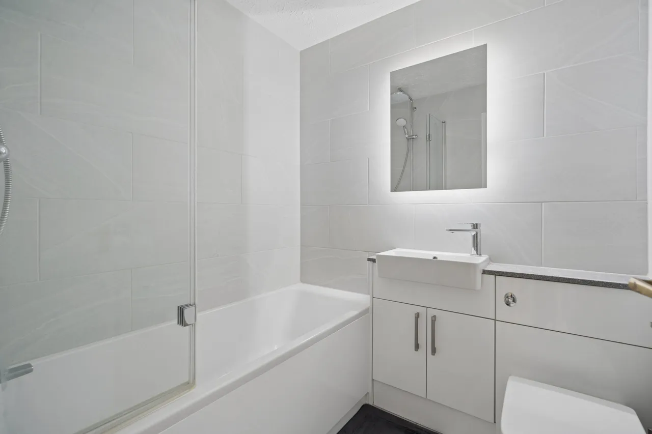 Avenue Terrace, Watford, WD19, photo 13