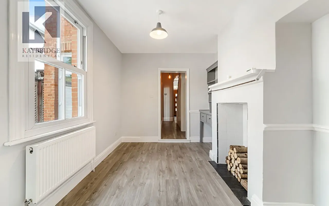 London Road, Ewell, KT17, photo 7