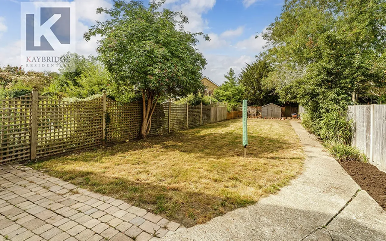 London Road, Ewell, KT17, photo 14