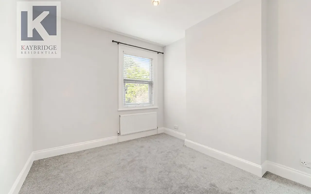 London Road, Ewell, KT17, photo 13