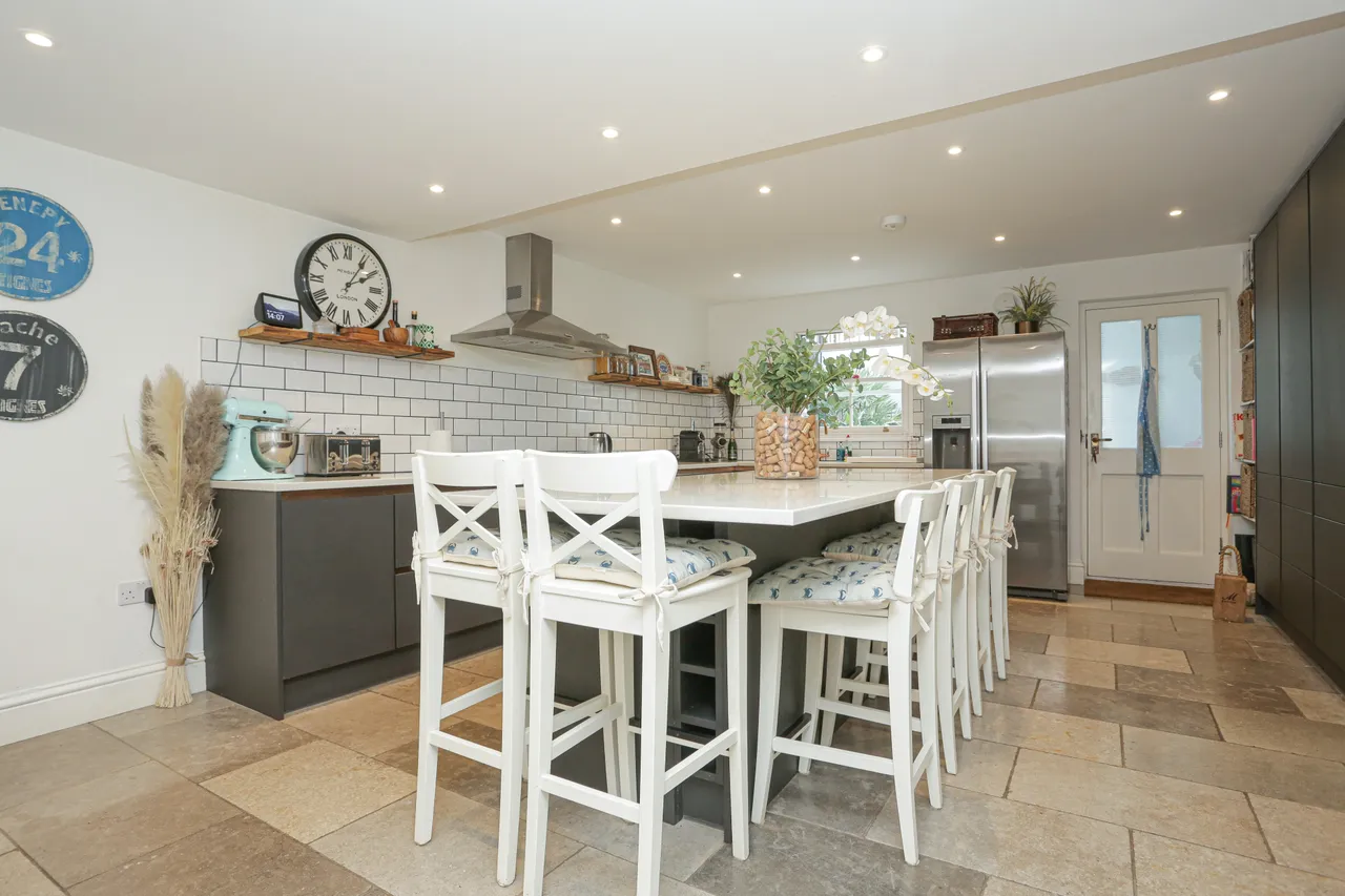 Addington Street, Ramsgate, CT11, photo 10