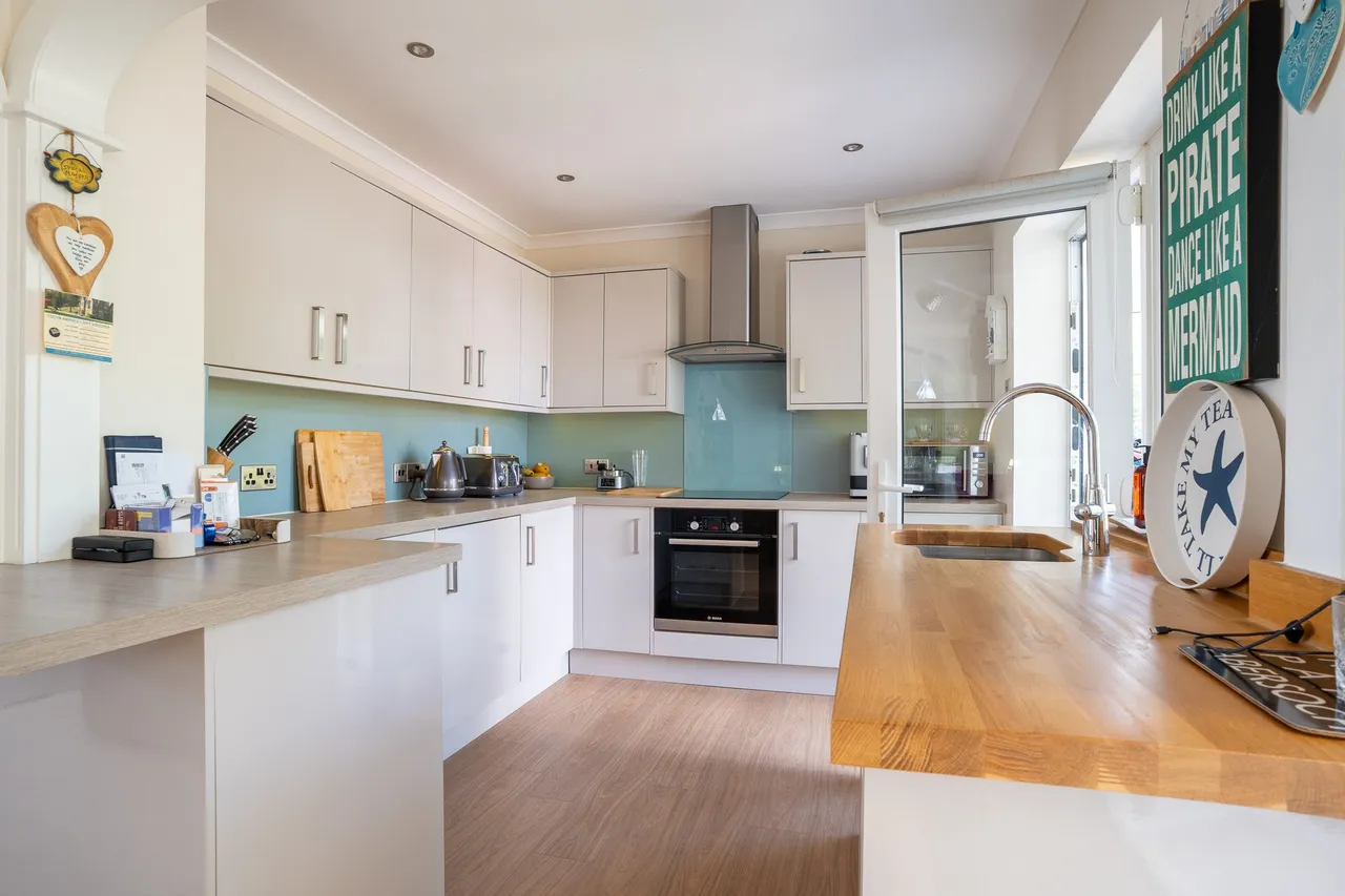14, Cae du Estate, Abersoch, Pwllheli, Gwynedd, LL53 7EN, photo 6