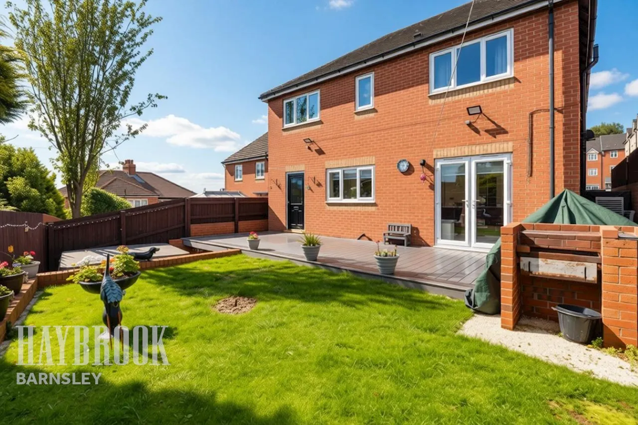 Redhill Court, Redbrook, photo 2