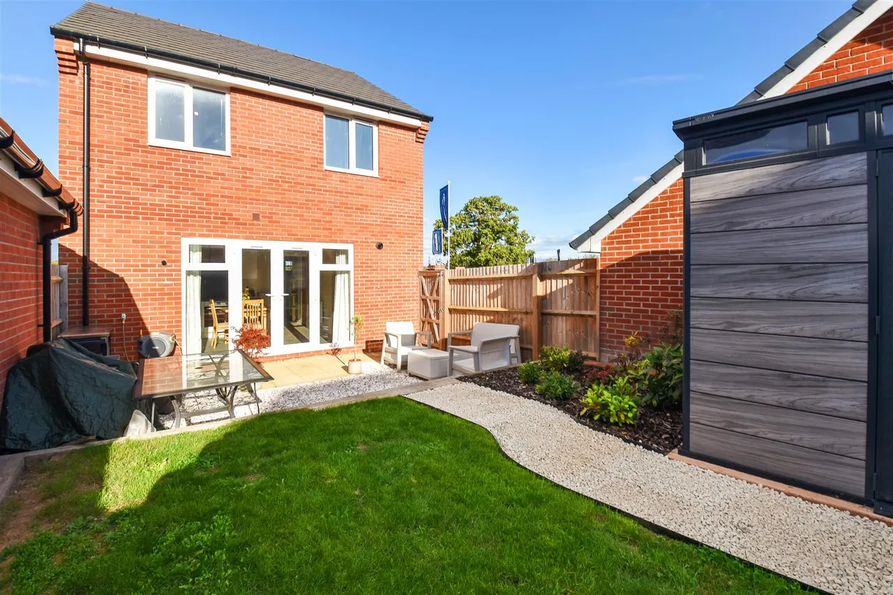 Blackthorn Way, Cullompton, photo 23