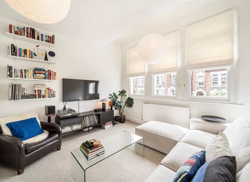 Halesworth Road, Lewisham, SE13, photo 2