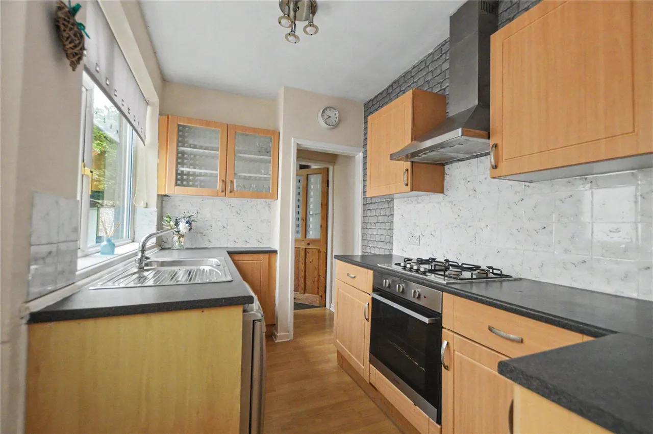 Wood Lane, Rothwell, LS26, photo 4