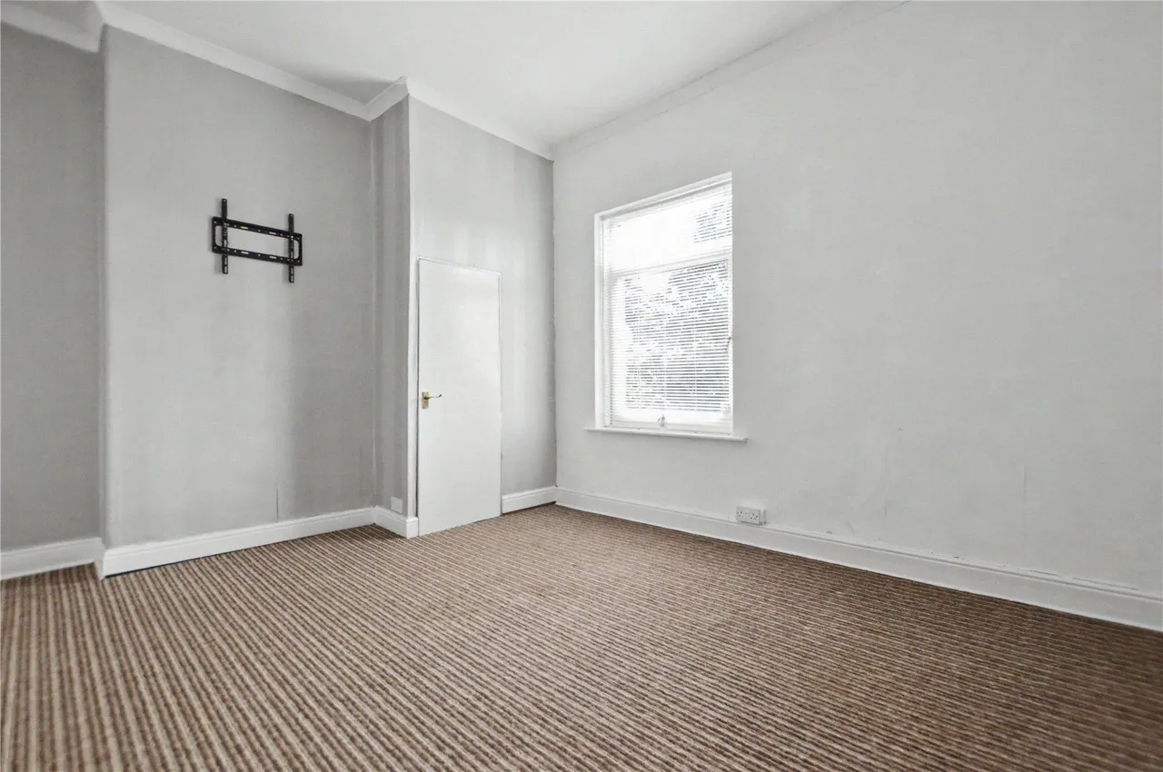Wood Lane, Rothwell, LS26, photo 10