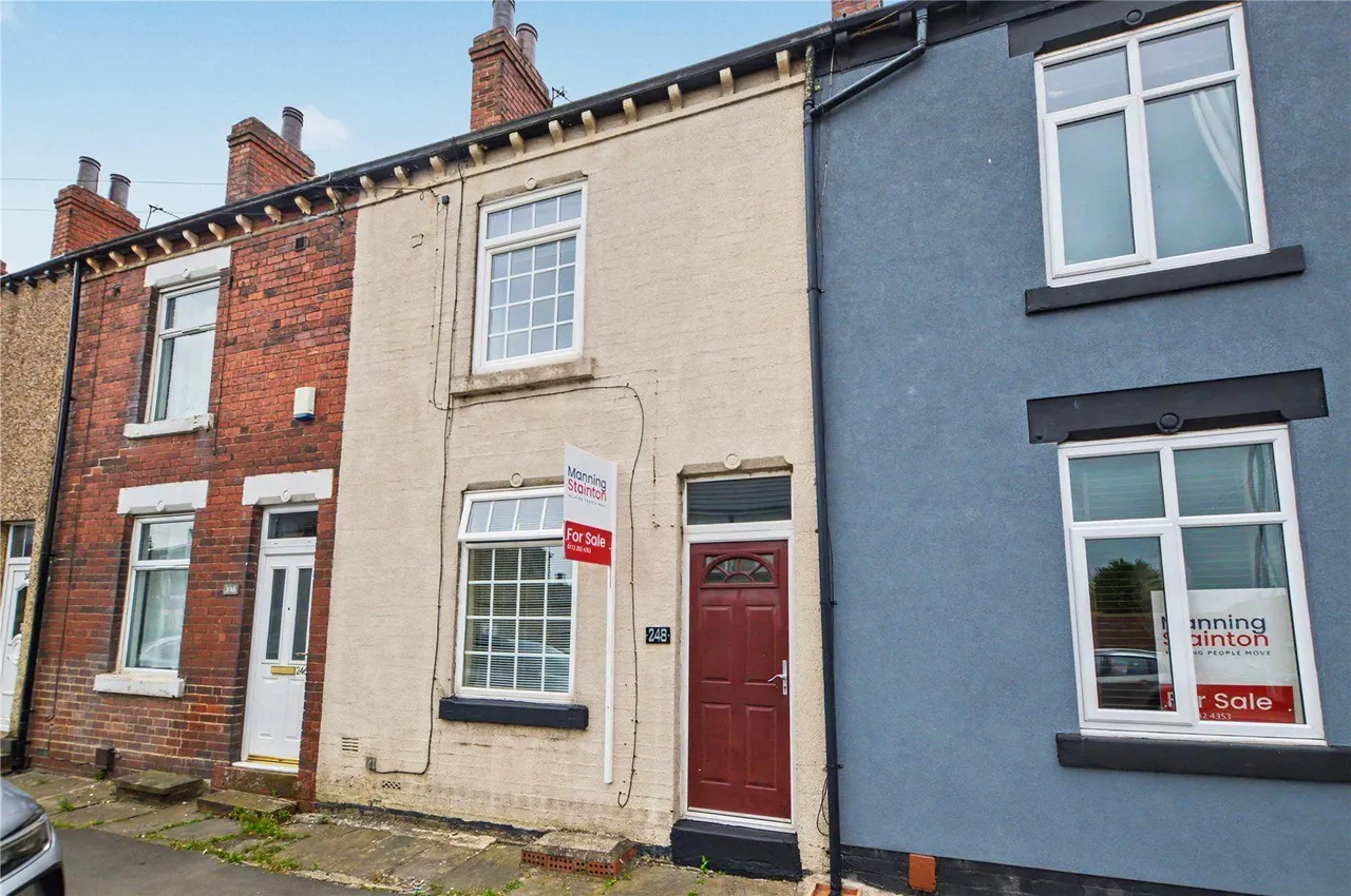 2 bed house for sale, Wood Lane, Rothwell, LS26