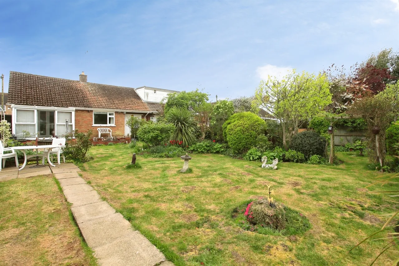 School Road, Newborough, PE6, photo 19