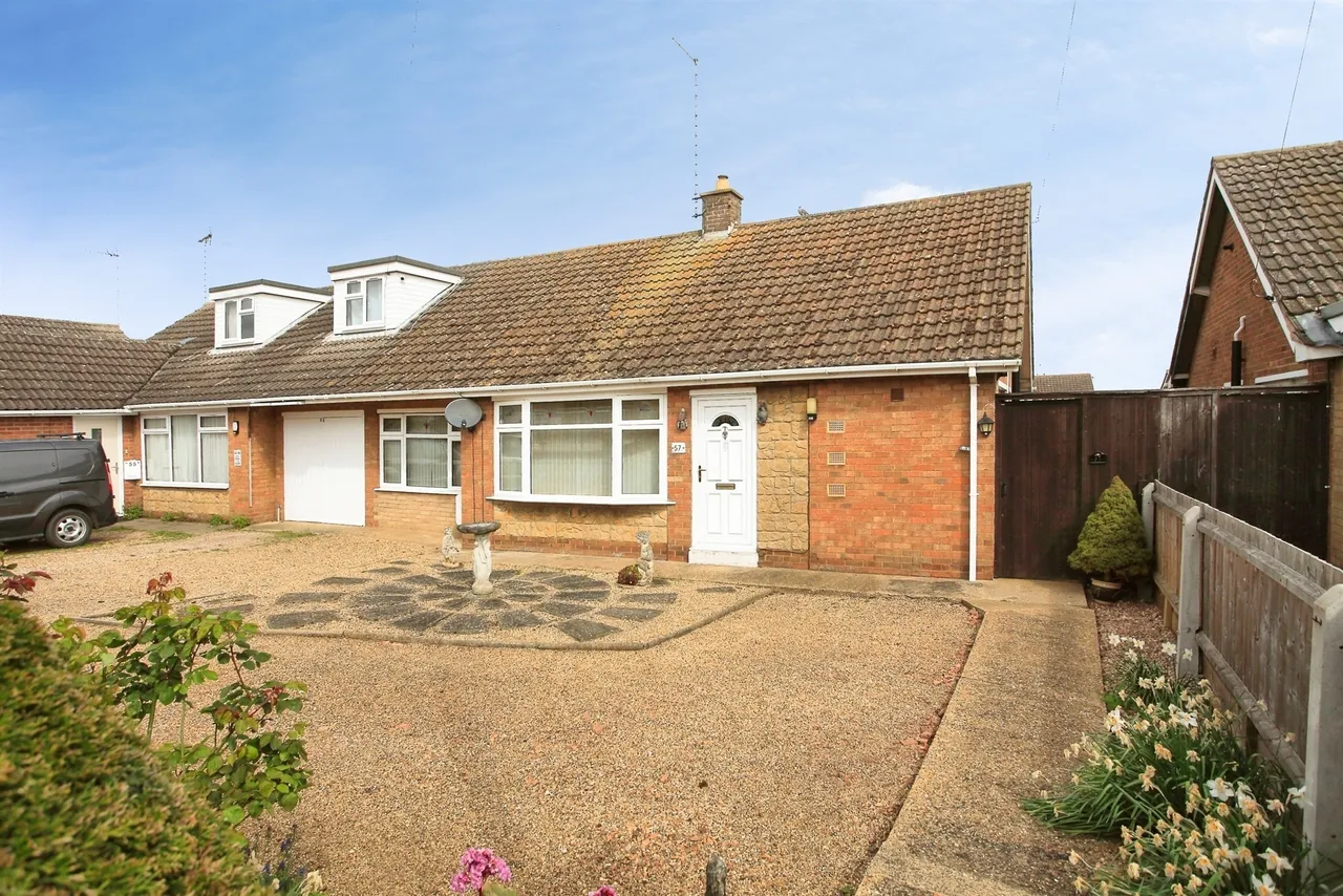 School Road, Newborough, PE6, photo 7