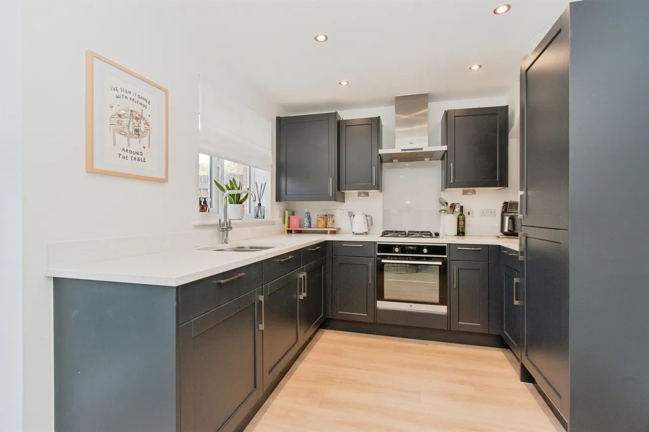 Newthorpe View, Micklefield, LS25, photo 6