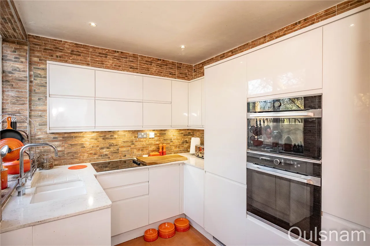 Conway Road, Bromsgrove, Worcestershire, B60 2AD, photo 6