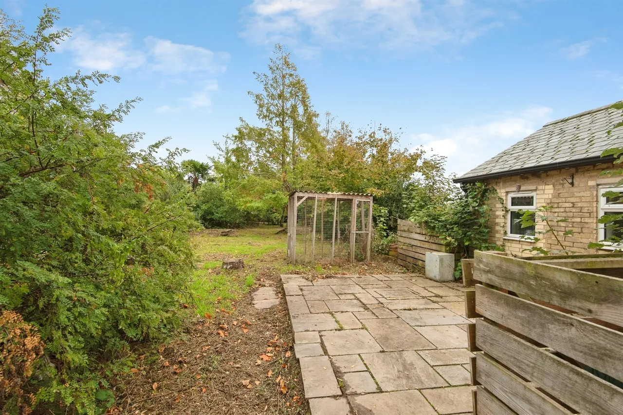 Ashwell Road, Guilden Morden, SG8, photo 11