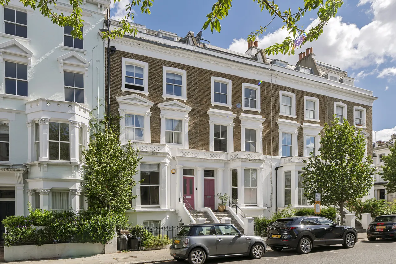 1 bed flat for sale, St Marks Place, W11