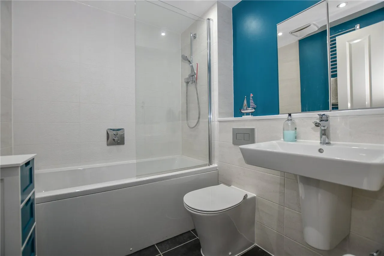 Budd Grove, Winnersh, RG41, photo 9