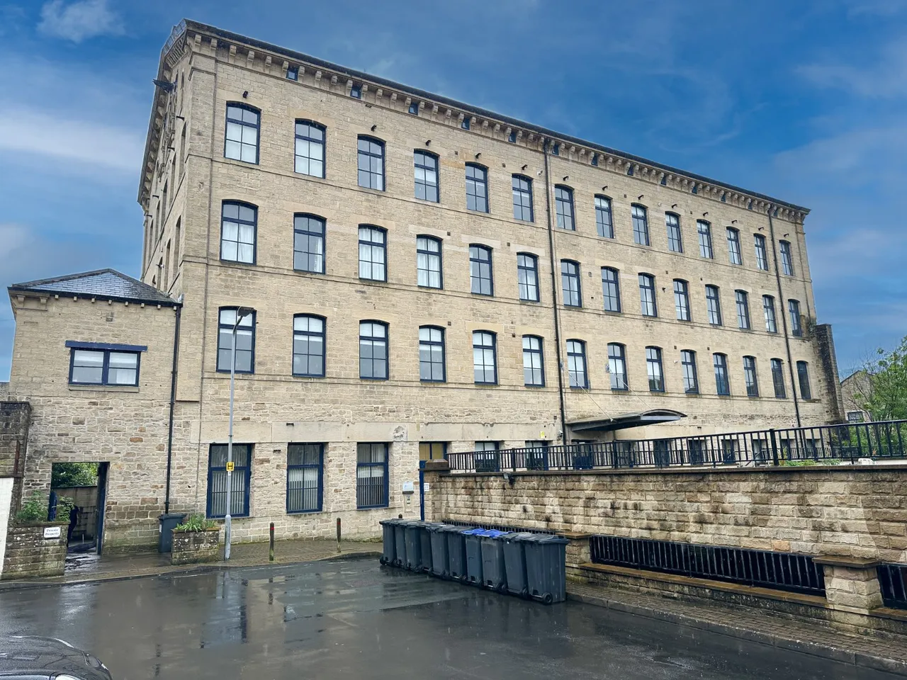 1 bed flat for sale, The Locks, Bingley, BD16