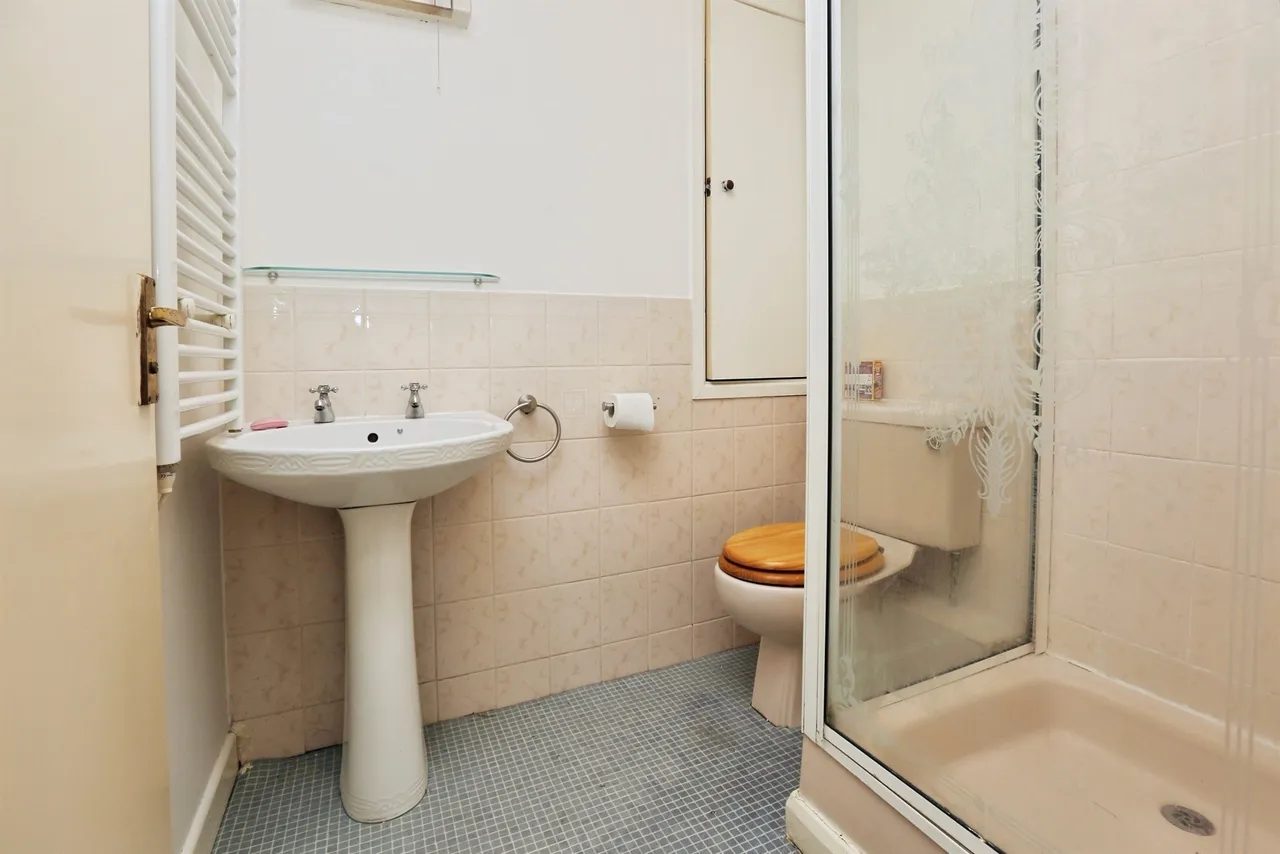 Kitchener Road, Southampton, photo 12
