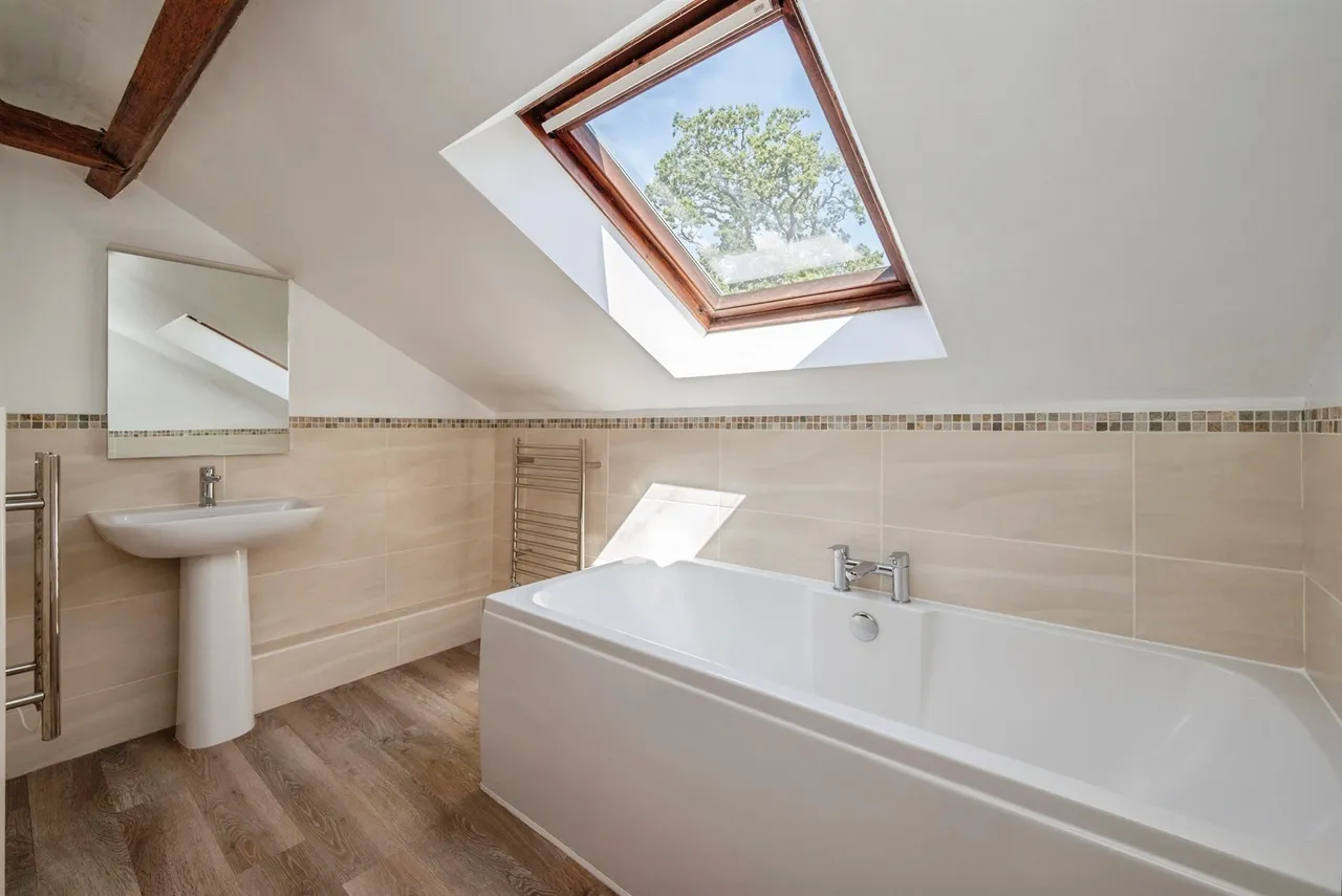 Wood Lane, Burgh, NR11, photo 10