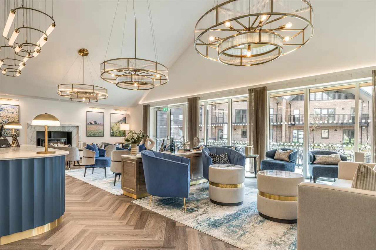 Meadow Chase, Henley-On-Thames, RG9, photo 4