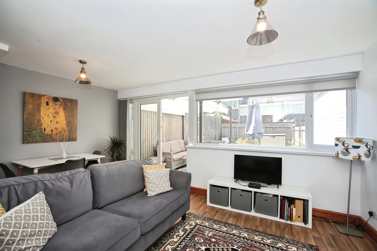 Gainsborough Road, Penarth, CF64, photo 4