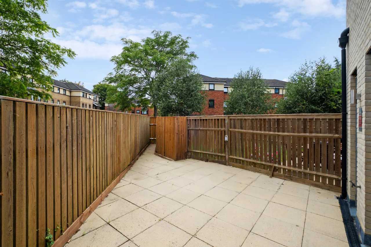 Gunnersbury Mews, London, W4, photo 5