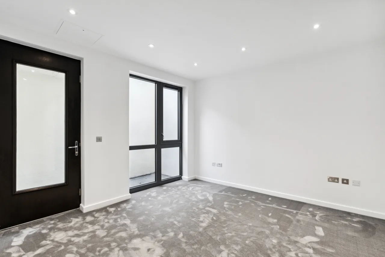 Gunnersbury Mews, London, W4, photo 9