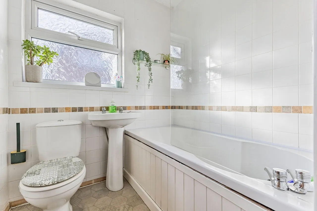 Pines Road, Paignton, TQ3, photo 16