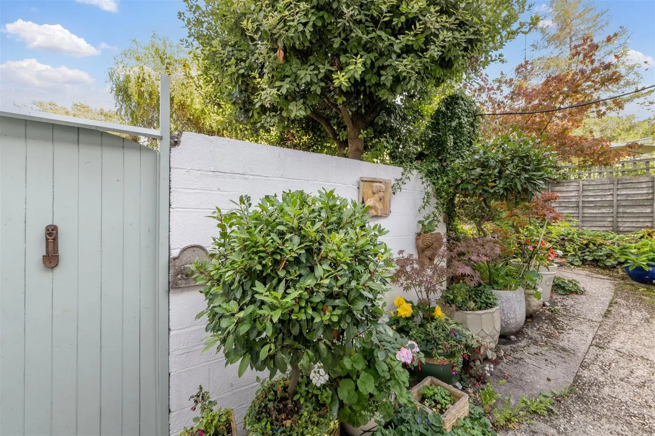 Upper Street, Child Okeford, DT11, photo 18