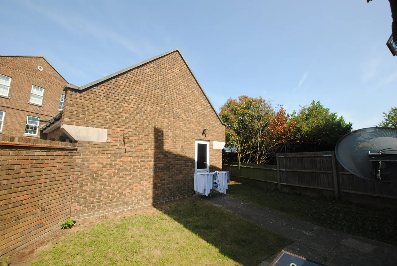 Duncannon Place, Greenhithe, kent, DA9 9FW, photo 11