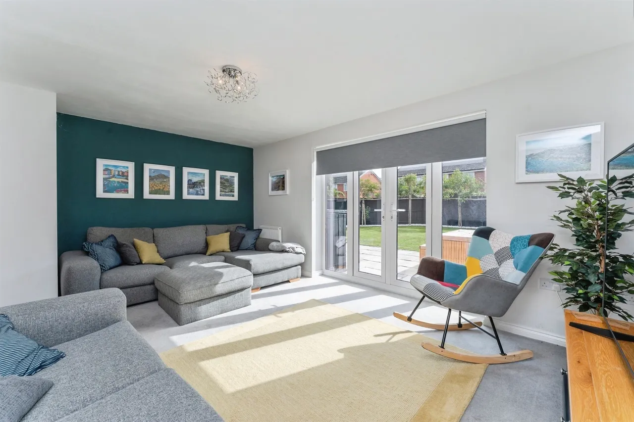 Lightfoot Mews, Farndon, Chester, photo 7