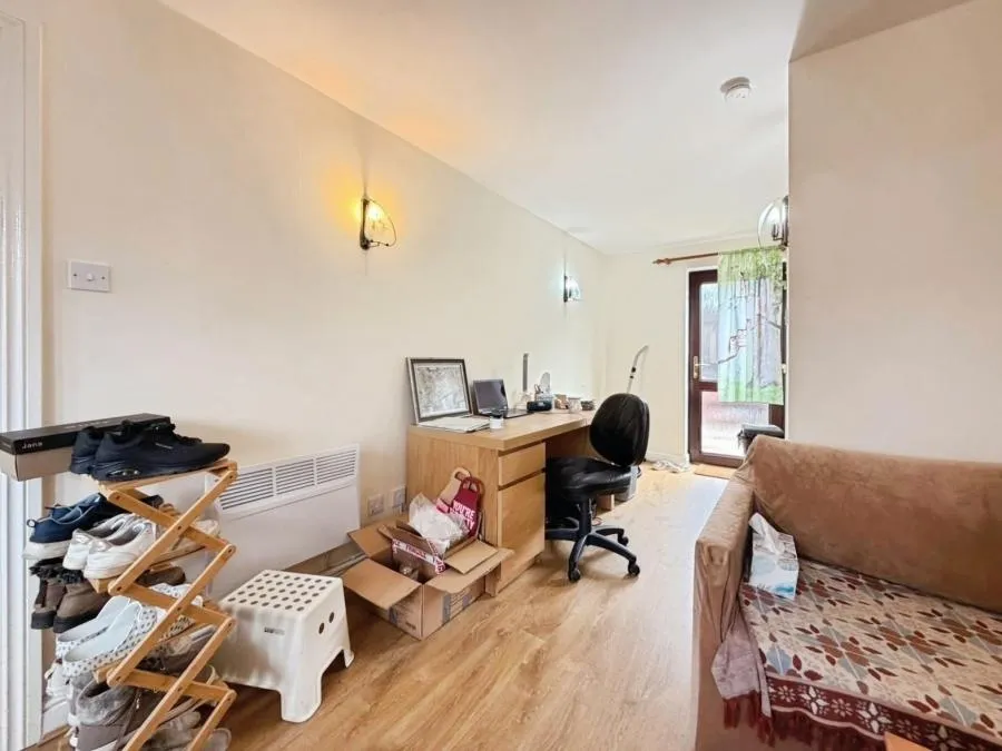 Alexandra Court, Kenilworth, CV8, photo 5