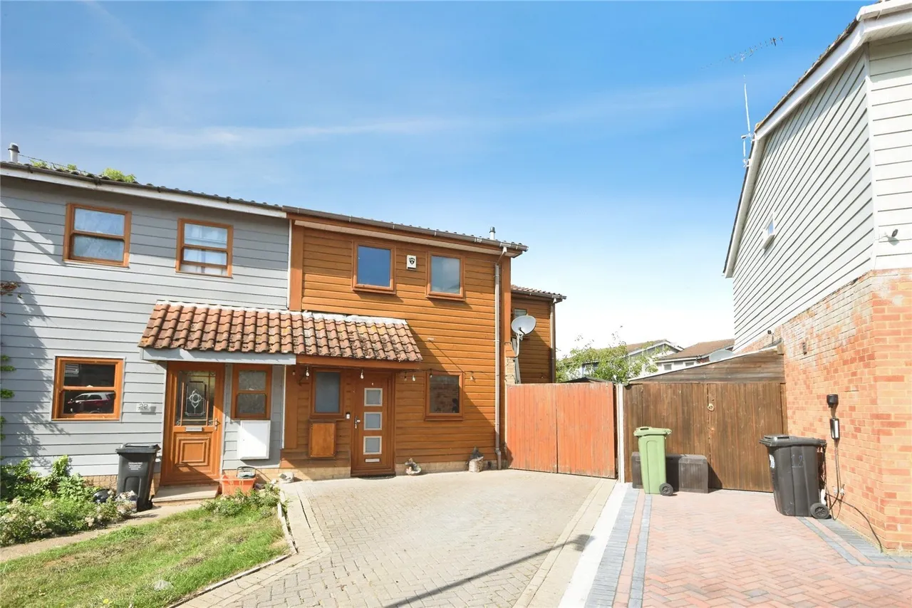 4 bed house for sale, Stirling Place, Basildon, SS13