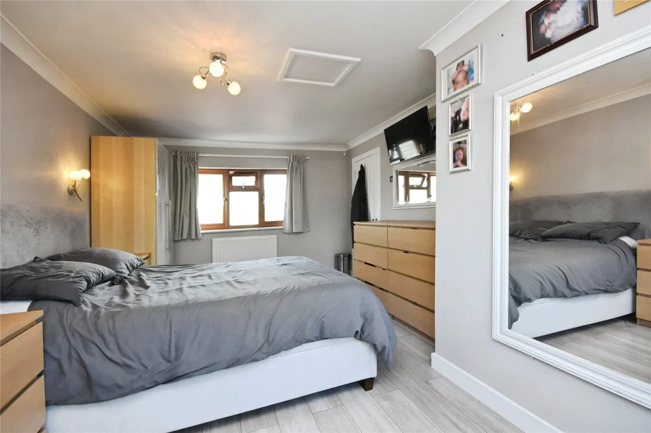 Stirling Place, Basildon, SS13, photo 17