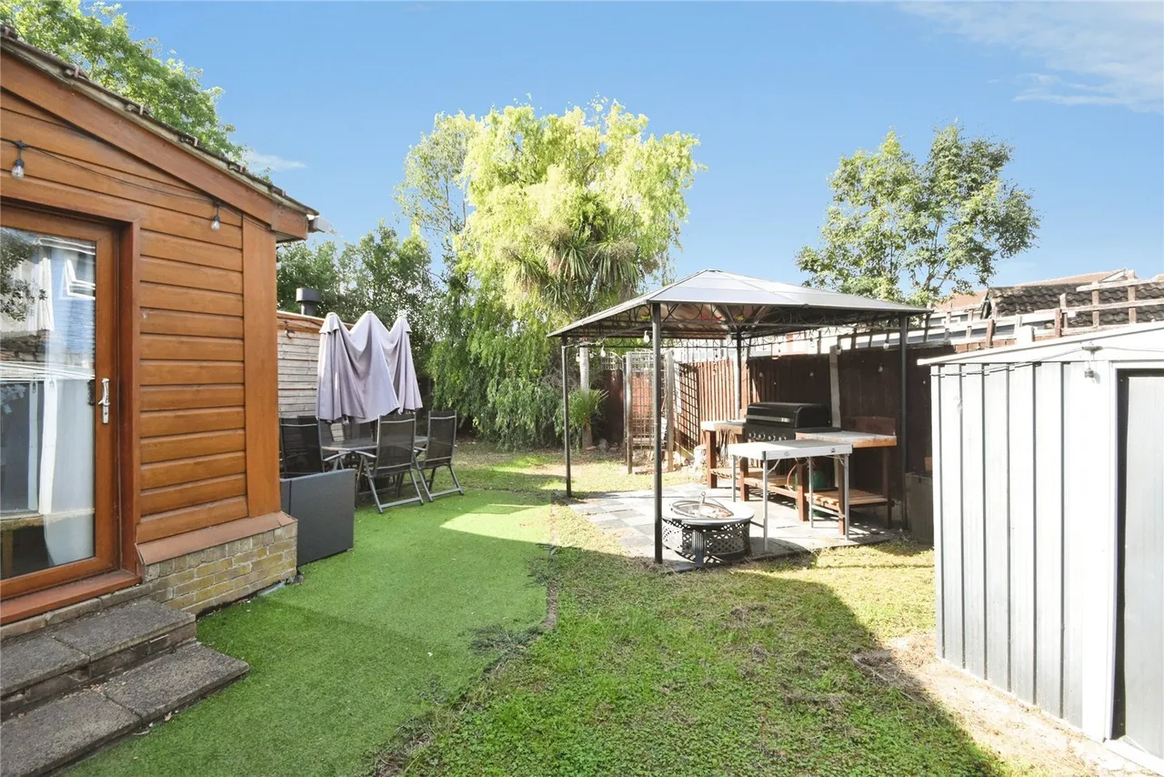 Stirling Place, Basildon, SS13, photo 28