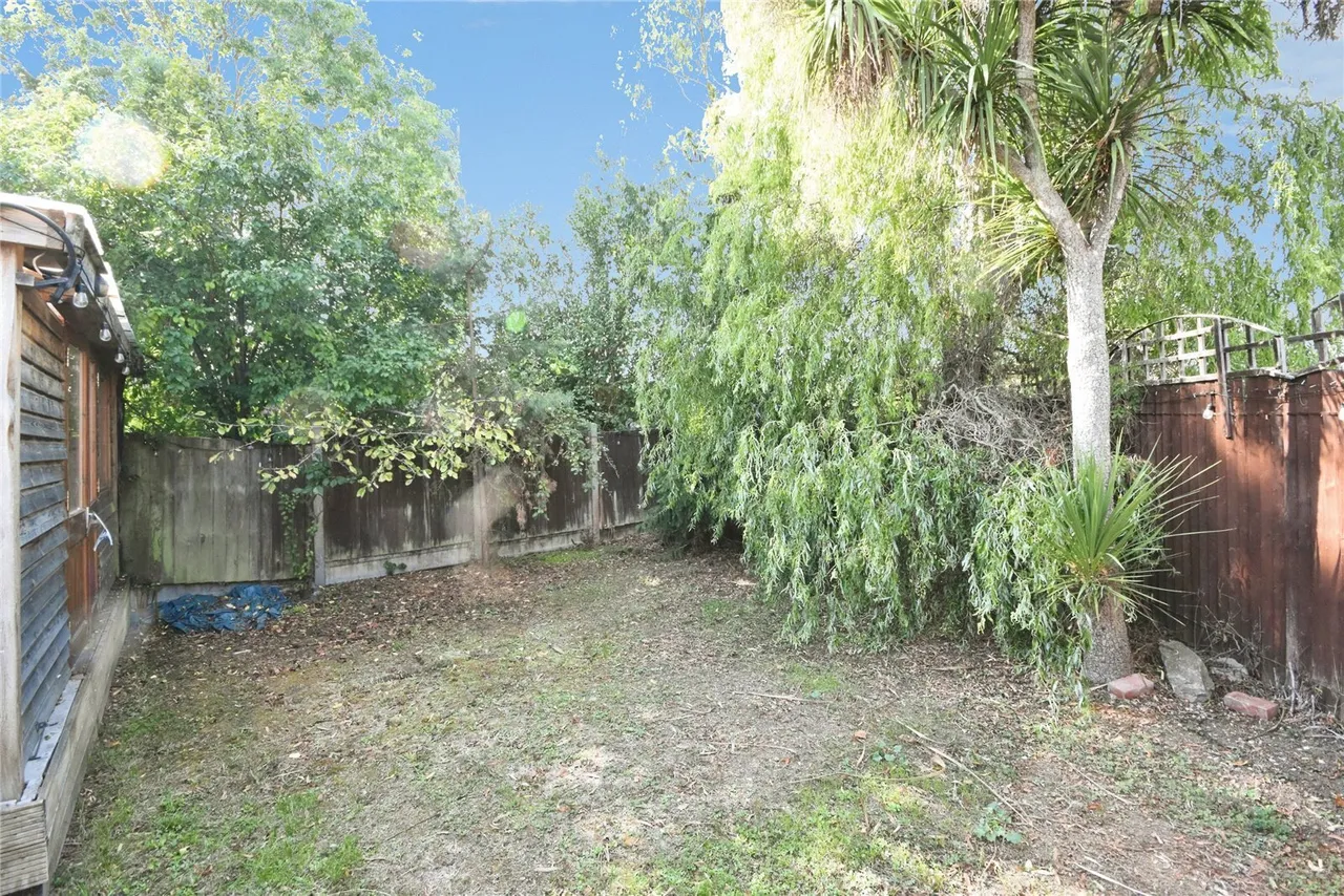 Stirling Place, Basildon, SS13, photo 25
