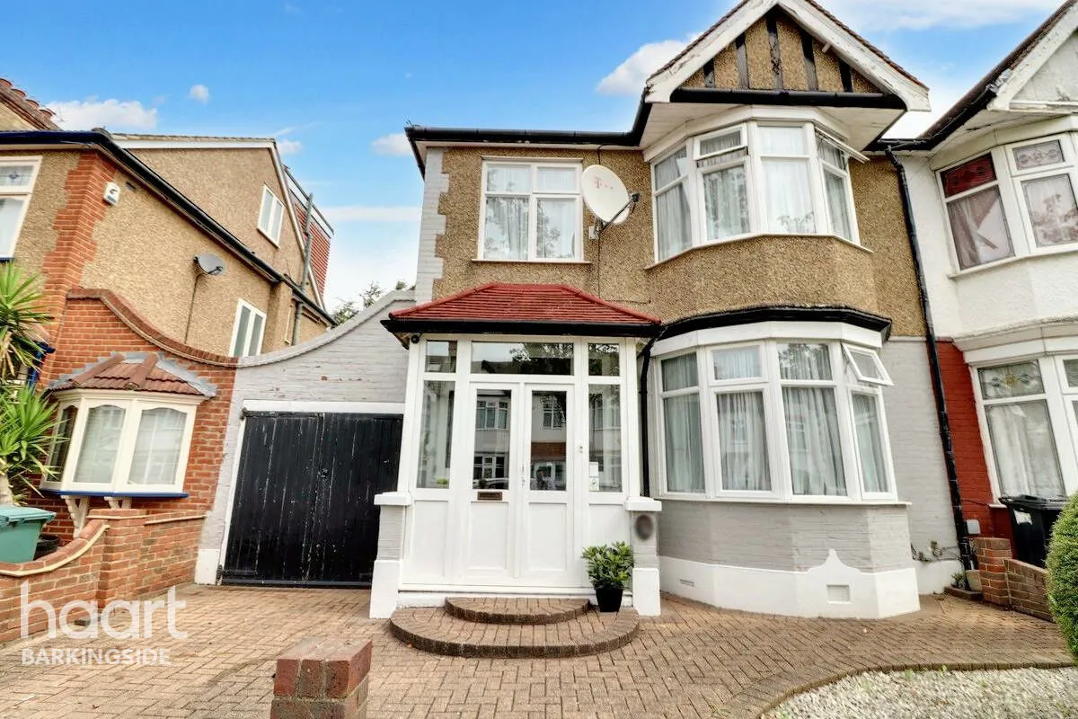 3 bed house for sale, Hatley Avenue, Barkingside, IG6