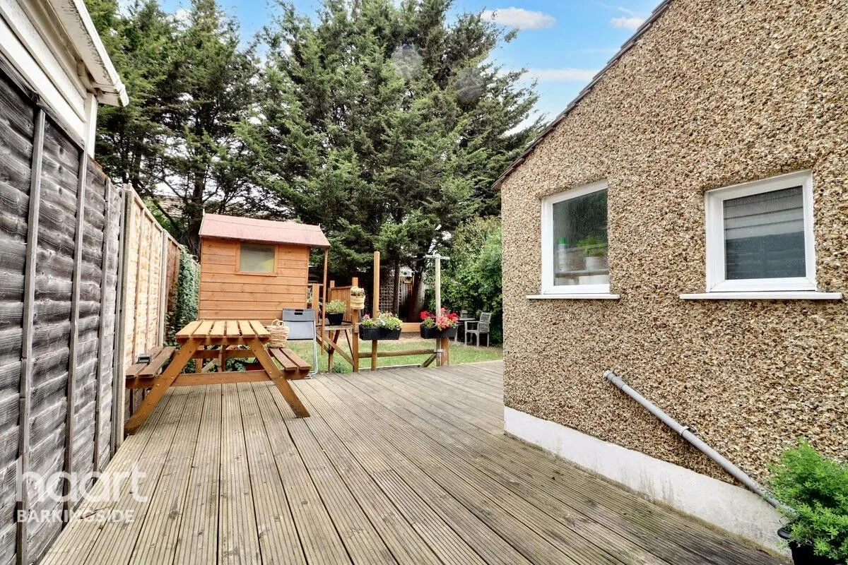 Hatley Avenue, Barkingside, IG6, photo 21