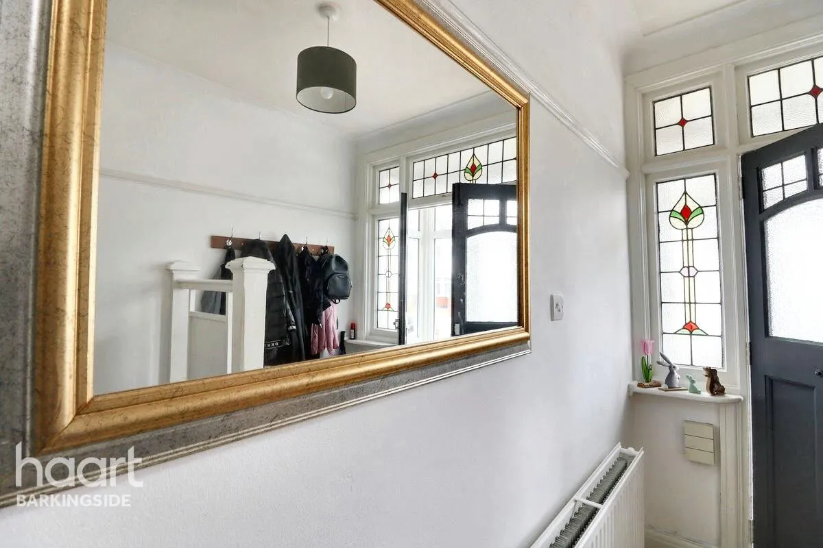Hatley Avenue, Barkingside, IG6, photo 7