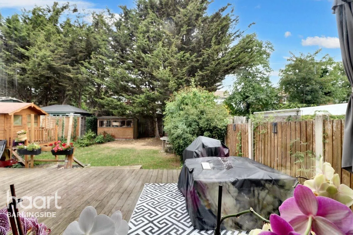 Hatley Avenue, Barkingside, IG6, photo 20