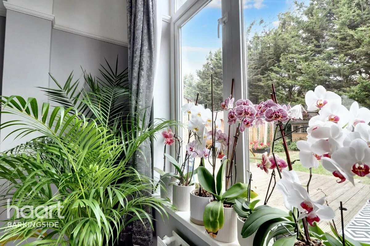 Hatley Avenue, Barkingside, IG6, photo 4